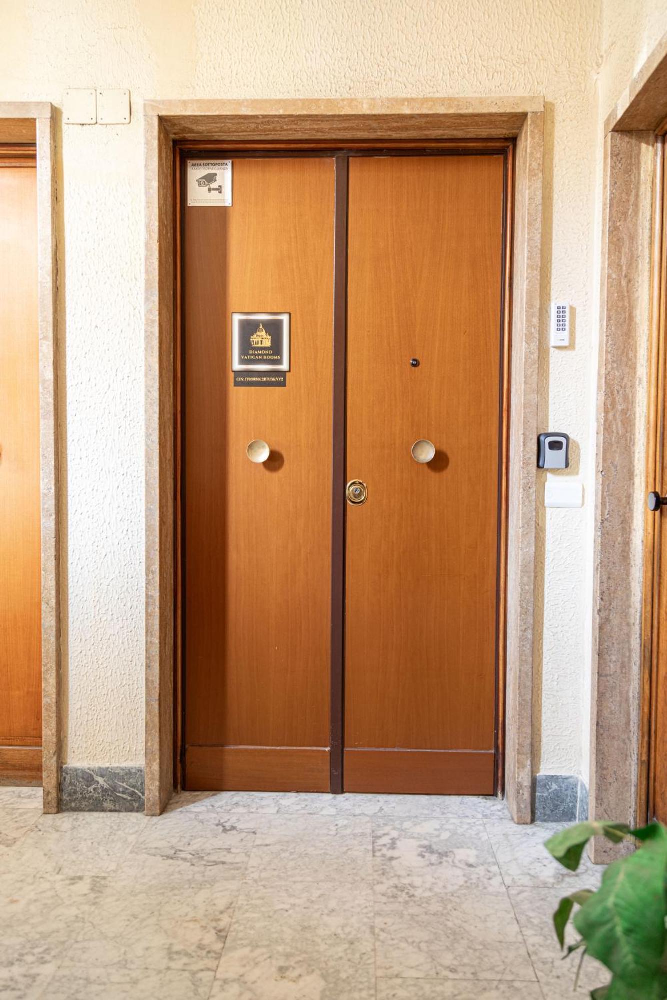 Diamond Vatican Apartment โรม ภายนอก รูปภาพ